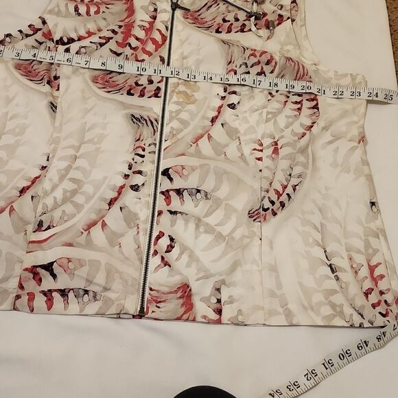 Weekends By Chico's Women's Sleeveless Abstract Print Vest Size pink Zip - Picture 4 of 7